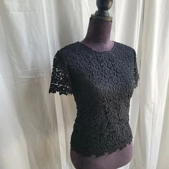 Catherine's Malandrino Crop TOP LACE Black Gold Zip Back WOMAN'S Sz XS - Picture 4 of 9